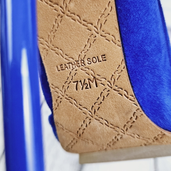 L.A.M.B. | suede leather pointed toe stilleto heels - Picture 10 of 12